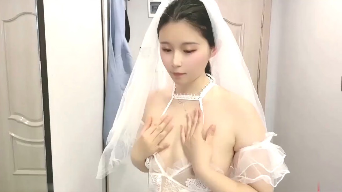 女神 司雨 剧情性爱实录 首次和粉丝线下约炮做爱做新娘